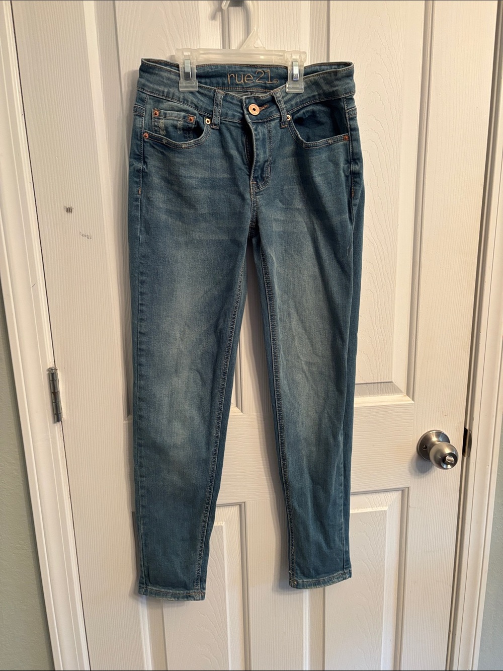 Rue21 Medium Wash Skinny Jeans